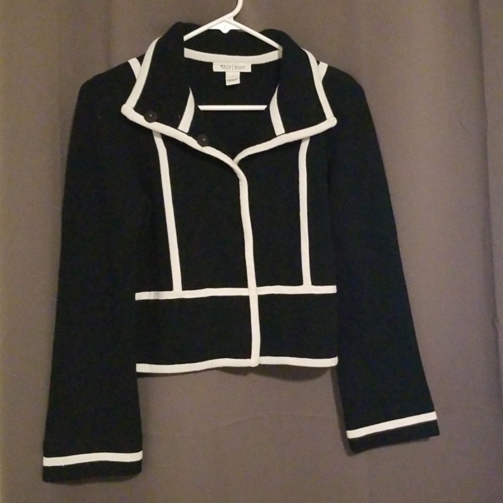 Beautiful Sweater Blazer